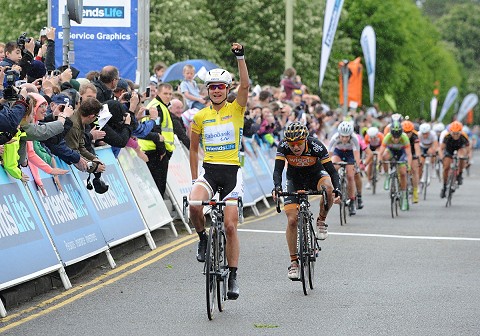 2014_WomensTourStage4_Vos