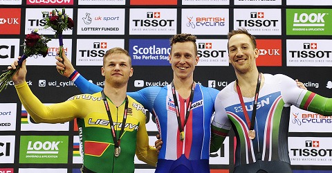 team-usn-lewis-oliva-collects-bronze-medal-in-keirin